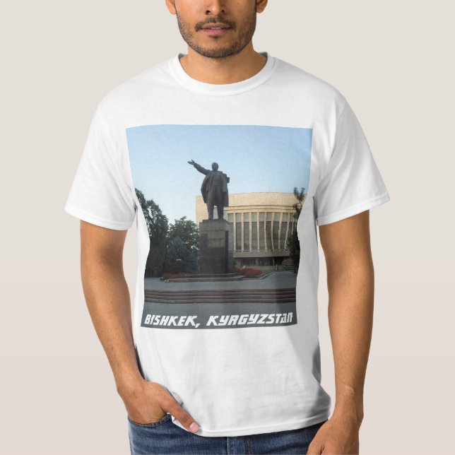 Lenin Statue, Bishkek, Kyrgyzstan Kirgizia T-Shirt (Front)
