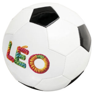 LÉO Name in Vibrant Crochet Pattern Football