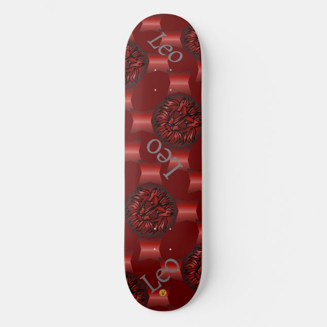 Leo Skateboard (Front)