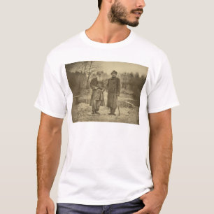 Leo Tolstoy and the author Maxim Gorky T-Shirt
