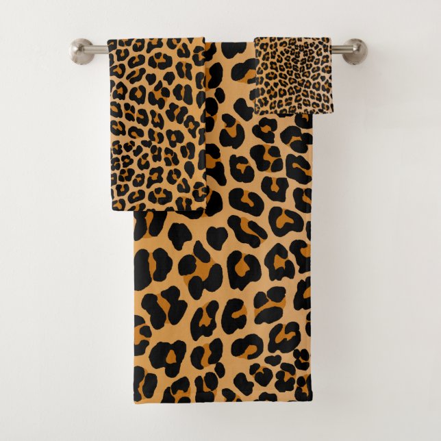 Leopard Bath Towel Set (Insitu)