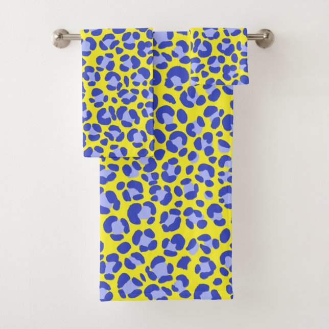 Leopard Bright Yellow Blue Bath Towel Set (Insitu)
