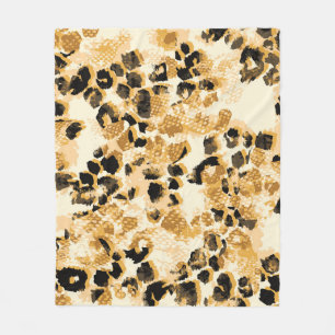 Leopard Chic: Vintage Pattern Elegance. Fleece Blanket