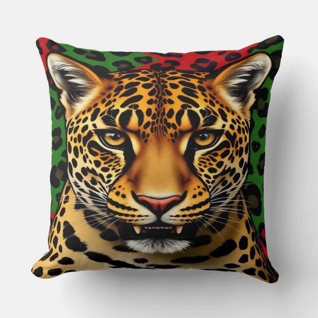  Leopard Décor Pillow (Front)