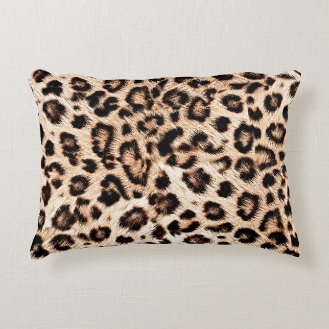 Leopard Design Pattern: Wild Elegance. Decorative Cushion (Front)