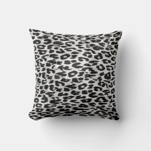 Leopard fur skin cushion (Front)
