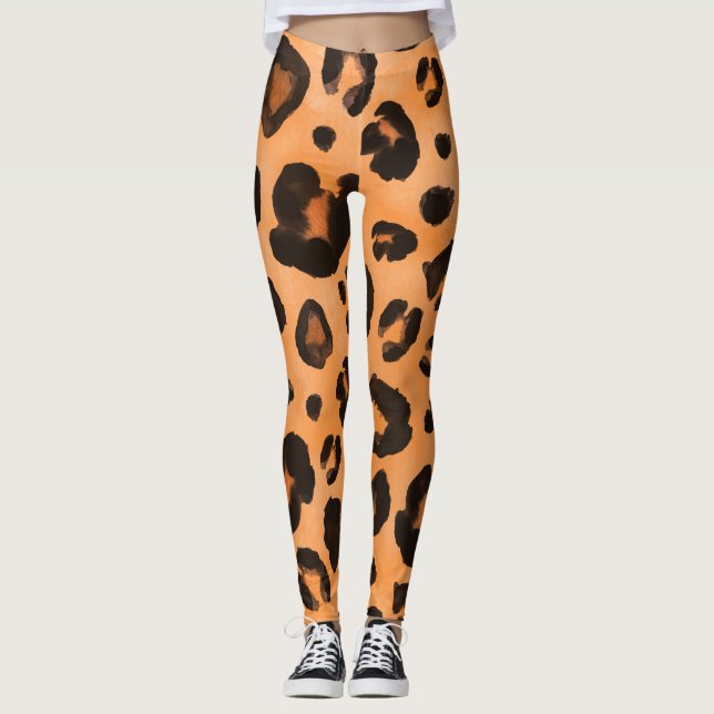 Leopard fur, watercolor, seamless texture. leggings (Front)