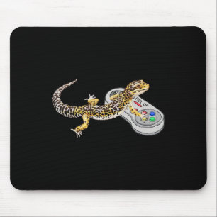 Leopard Gecko Playing Video Game Lizard And Reptil Mouse Mat