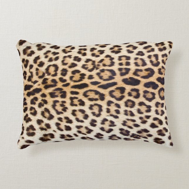 Leopard hair decorative cushion (Front)