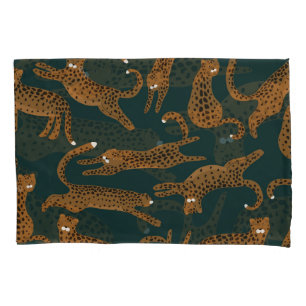Leopard Jungle: Animal Print Vintage. Pillowcase