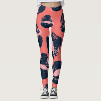 Leopard Kiss: Lipstick Fashion Print Leggings