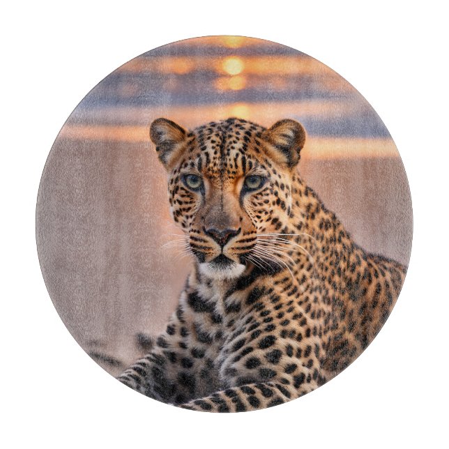 Leopard on the beach cutting board (Front)