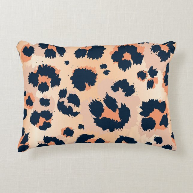 Leopard Pattern: Funny Seamless Design Decorative Cushion (Front)