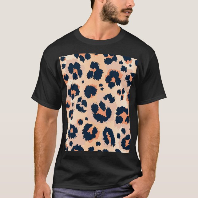 Leopard Pattern: Funny Seamless Design T-Shirt (Front)