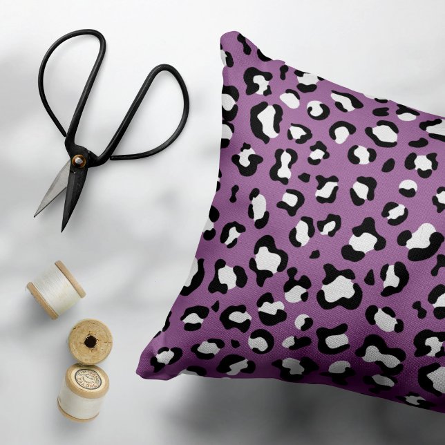 Leopard Pattern, Leopard Spots, Purple Leopard Pillowcase (Creator Uploaded)