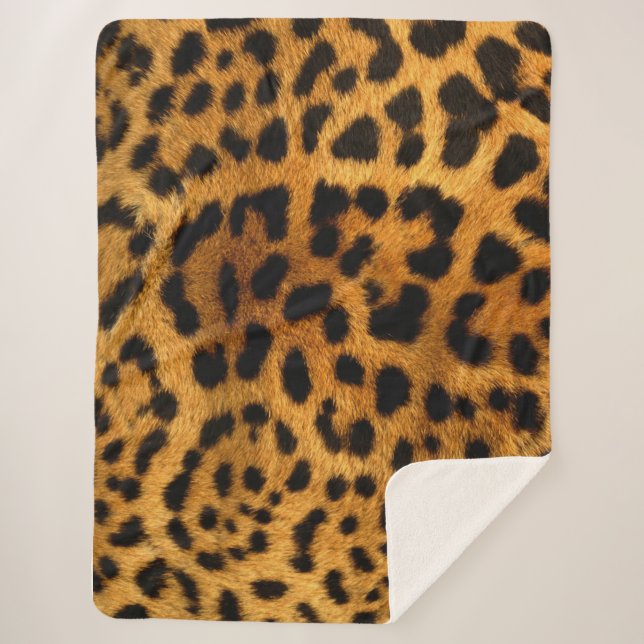 Leopard Pattern Sherpa Blanket (Front)