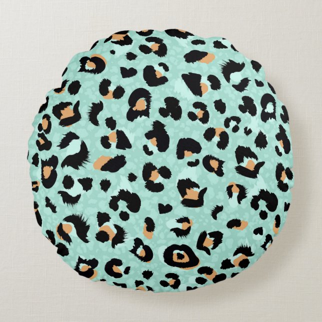Leopard print, animal pattern round cushion (Front)