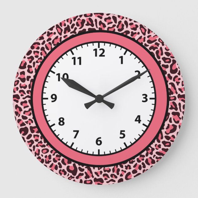 Leopard Print Hot Pink Cheetah Trendy Clock (Front)