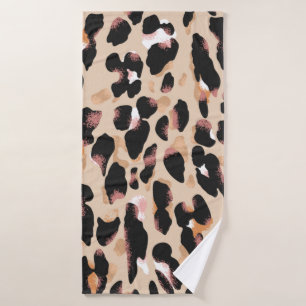 Leopard print seamless pattern bath towel