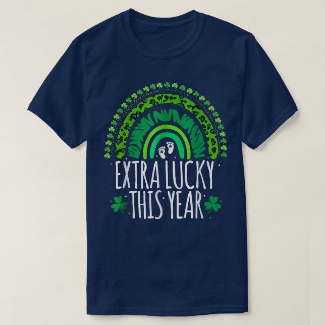 Leopard Rainbow St Patricks Day Pregnancy Announce T-Shirt (Design Front)