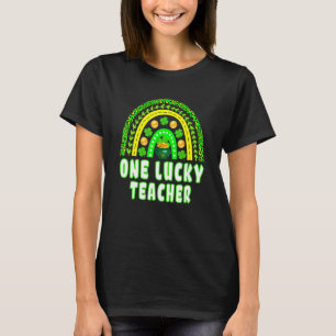 Leopard Shamrock One Lucky Teacher St Patrick's Da T-Shirt