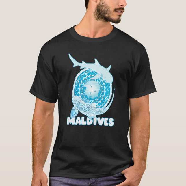 Leopard Shark Whitetip Reef Shark Maldives Diving  T-Shirt (Front)