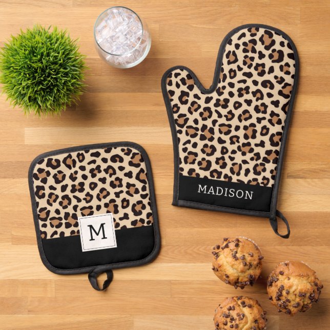 Leopard Skin Fur Pattern Oven Mitt & Pot Holder Set (Top Down)