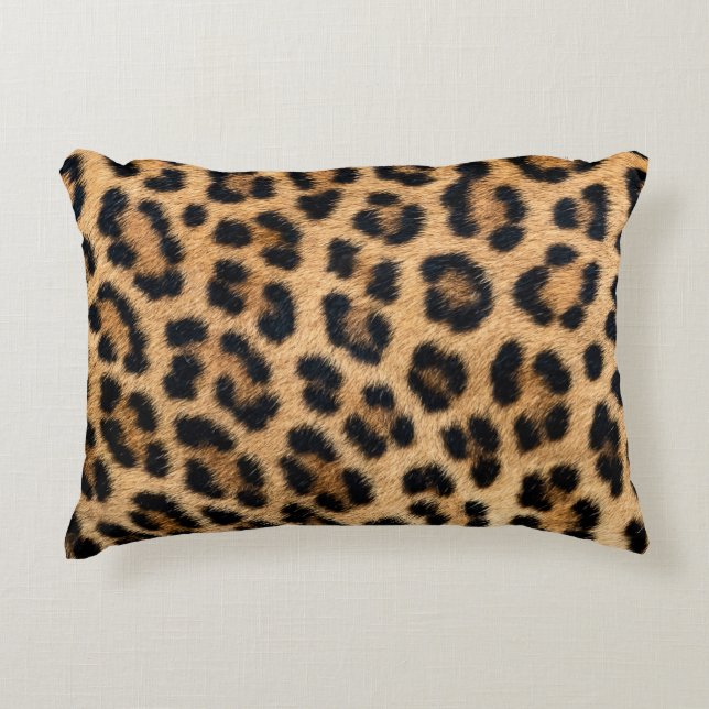 Leopard skin texture decorative cushion (Front)