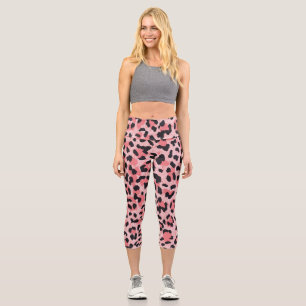 Leopard skin: vintage seamless texture capri leggings