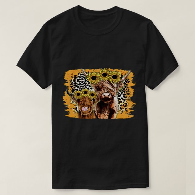 Leopard Sunflower Highland Cow Western Country Hei T-Shirt (Design Front)