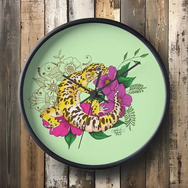 Leopard Yellow Gecko Green Clock (Creator Uploaded)