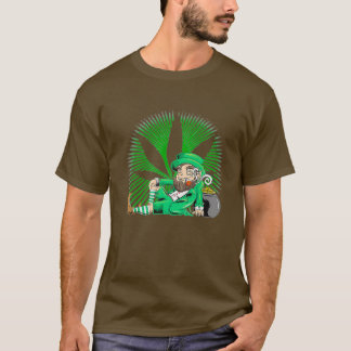 Leprechaun Smoking St Patricks Day  T-Shirt