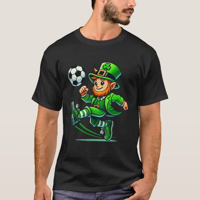 Leprechaun Soccer St Patricks Day Player Boys Men  T-Shirt (Front)