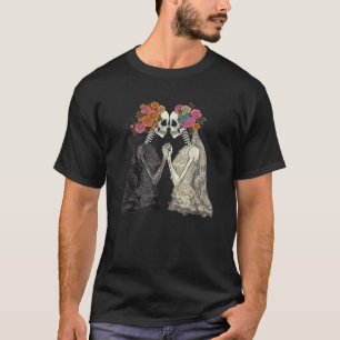 Lesbian Couple Skeletons Kissing LGBTQ Pride Valen T-Shirt