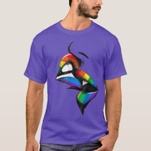 Lesbian Lips Kissing Rainbow Flag Gay Pride LGBT  T-Shirt