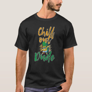Lets Chill Out Dude  Women Hangout Pineapple Love T-Shirt