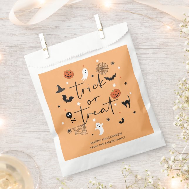 Let's get spooky Halloween Party Orange Favour Bags (Clipped)
