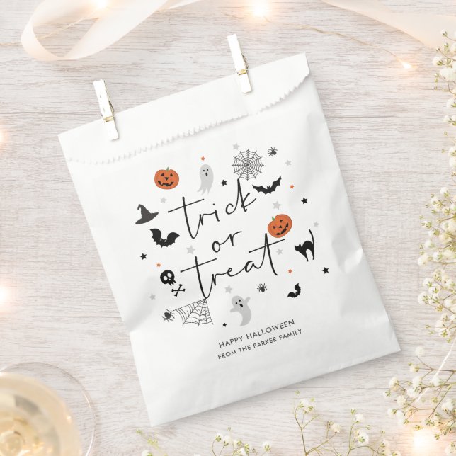 Let's get spooky Halloween Party white Favour Bags (Clipped)