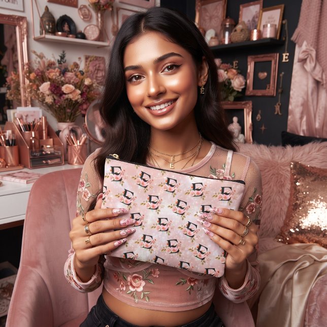 Letter E Accessory Pouch (Creator Uploaded)