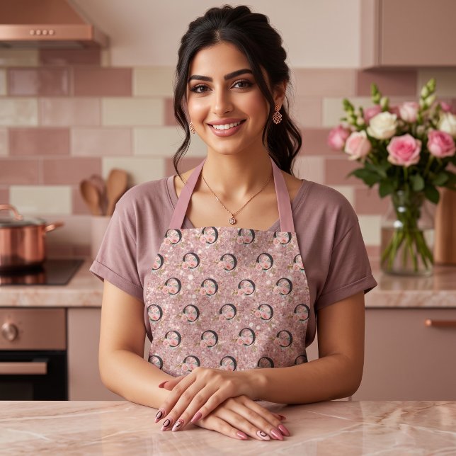Letter O Apron (Creator Uploaded)