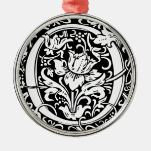Letter O Mediaeval Monogram Vintage Initial Metal Tree Decoration