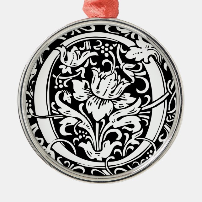 Letter O Medieval Monogram Art Nouveau Metal Tree Decoration (Front)