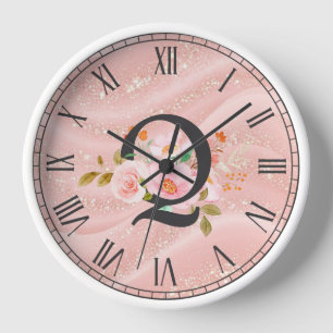Letter Q Clock