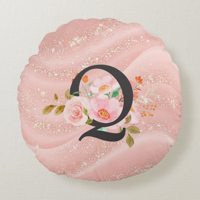 Letter Q Round Cushion (Front)