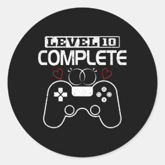 Level 10 Complete 10 Years Wedding Anniversary Vid Classic Round Sticker