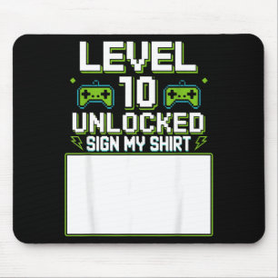Level 10 unlocked sign shirt 10th birthday gamer mouse mat