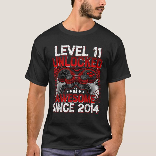 Level 11 Unlocked 11 Year Old Gifts Boys 11th Birt T-Shirt (Front)