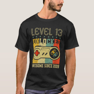 Level 13 Unlocked Video Gamer 13 Years Old 13 Birt T-Shirt