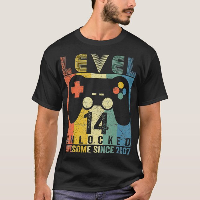 Level 14 Unlocked Awesome Video Game 14th Birthday T-Shirt (Front)
