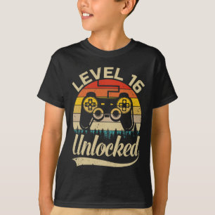 Level 16 Unlocked Vintage Retro Video Game 16th Bi T-Shirt